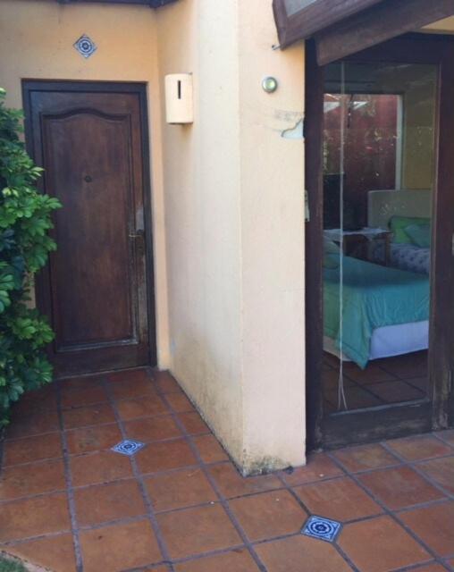 Bungalow In Our Garden Μοντεβιδέο Εξωτερικό φωτογραφία